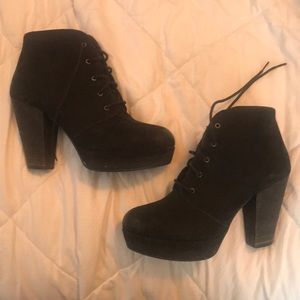 Steve Madden platform booties